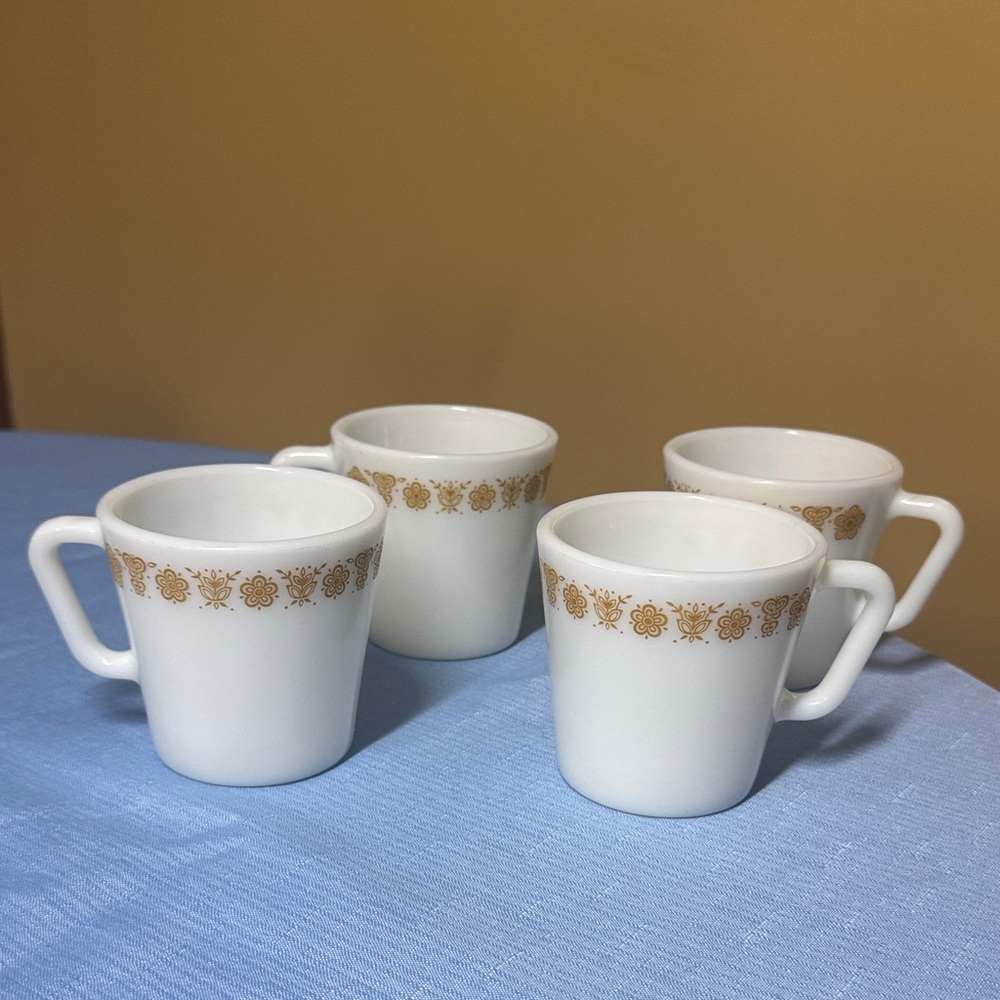 Pyrex Corning Corelle Butterfly Gold (Set of 4) D Handle Coffee Mugs Cups #1410